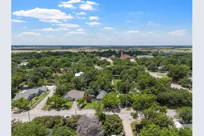 308 S Reagan Street, West, TX 76691 - Photo 34