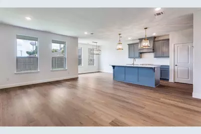 500 Lakeway Lane, Justin, TX 76247 - Photo 4