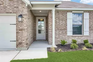 500 Lakeway Ln, Justin, TX 76247 - Photo 2