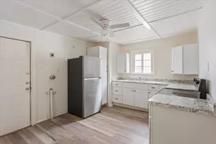 1310 S 21st St, Temple, TX 76504 - Photo 34