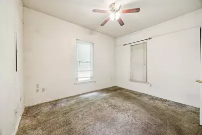 909 E High Street, Terrell, TX 75160 - Photo 20