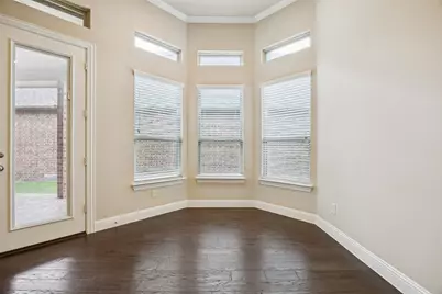 8668 Barlow Drive, Frisco, TX 75036 - Photo 14