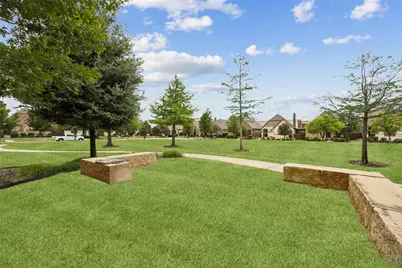 8668 Barlow Drive, Frisco, TX 75036 - Photo 32