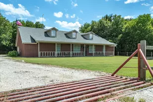 205 Private Rd, Decatur, TX 76234 - Photo 2