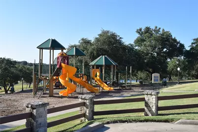 19066 White Bluff Drive, Whitney, TX 76692 - Photo 6