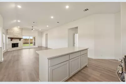 301 Saddlewood Trail, Commerce, TX 75428 - Photo 10