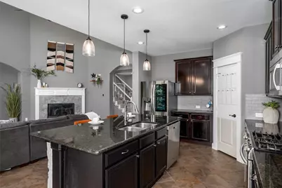 416 Preston Creek Drive, McKinney, TX 75072 - Photo 8