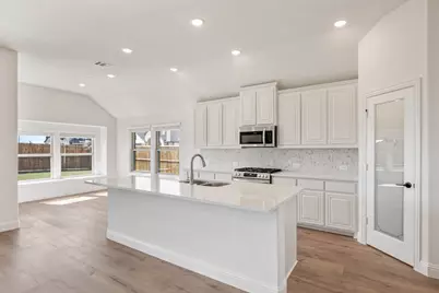 200 Sweetwater Drive, Commerce, TX 75428 - Photo 10