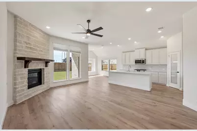 200 Sweetwater Drive, Commerce, TX 75428 - Photo 6