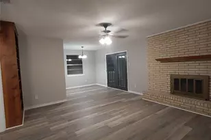 203 Erskine Dr, Longview, TX 75601 - Photo 2