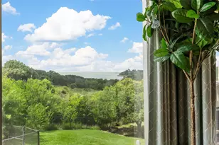 3341 N Ridge Dr, Waco, TX 76710 - Photo 18