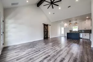 204 W Collins, Decatur, TX 76234 - Photo 6