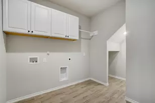 821 Meadows Dr, Argyle, TX 76226 - Photo 32