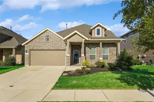 821 Meadows Dr, Argyle, TX 76226 - Photo 1