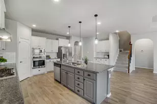 821 Meadows Dr, Argyle, TX 76226 - Photo 10