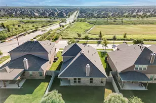 821 Meadows Dr, Argyle, TX 76226 - Photo 36