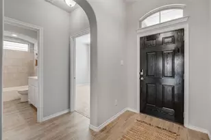 821 Meadows Dr, Argyle, TX 76226 - Photo 4