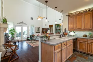 1605 Villa Ct, Corinth, TX 76210 - Photo 14