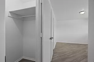 320 E 4th St, Arlington, TX 76010 - Photo 16