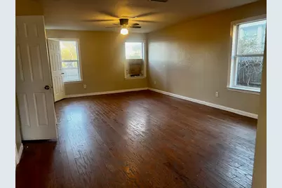 3721 Avenue K, Fort Worth, TX 76105 - Photo 18