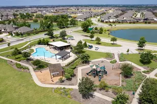 1813 Drover Creek Rd, Aubrey, TX 76227 - Photo 34
