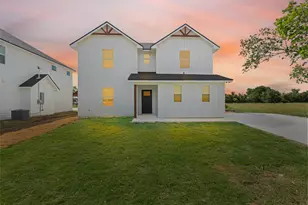 1717 Gurley Ln, Waco, TX 76706 - Photo 2