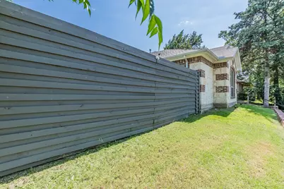 1818 Ebbtide Lane, Dallas, TX 75224 - Photo 16