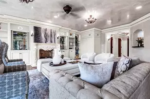 3401 Lee Pkwy, Dallas, TX 75219 - Photo 2