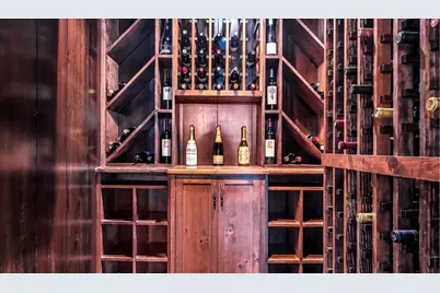 3401 Lee Parkway #505, Dallas, TX 75219 - Photo 14