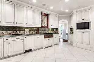 3401 Lee Pkwy, Dallas, TX 75219 - Photo 12