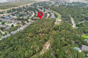 854 Evandale Rd, Burleson, TX 76028 - Photo 2