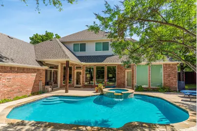6404 Cypress Point Drive, Plano, TX 75093 - Photo 2