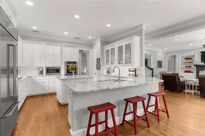 6404 Cypress Point Drive, Plano, TX 75093 - Photo 16