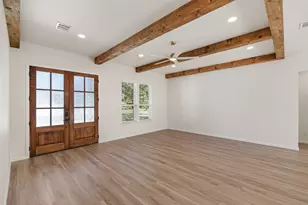 1610 Cheyenne Trail, Granbury, TX 76048 - Photo 6