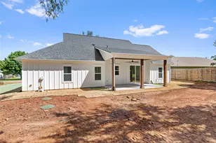 1610 Cheyenne Trail, Granbury, TX 76048 - Photo 26