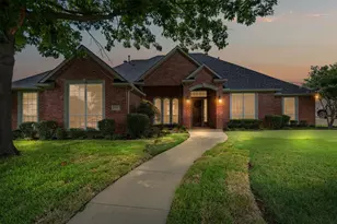 1501 Leaning Oak Ln, Cleburne, TX 76033 - Photo 38