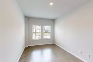 400 Eaton Dr, Justin, TX 76247 - Photo 8