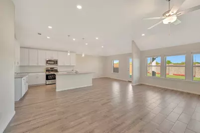 106 Hudson Lane, Justin, TX 76247 - Photo 4