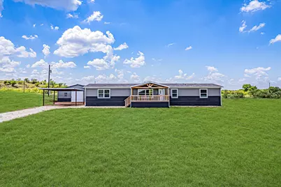 1035 Hopewell Road, Bellevue, TX 76228 - Photo 2