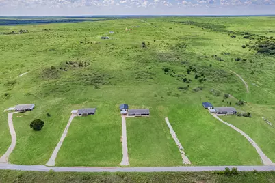 1035 Hopewell Road, Bellevue, TX 76228 - Photo 28