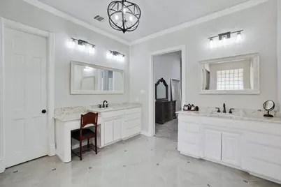 2800 Park Drive, Dalworthington Gardens, TX 76016 - Photo 22
