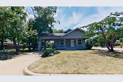 2700 S Jones Street, Fort Worth, TX 76104 - Photo 1