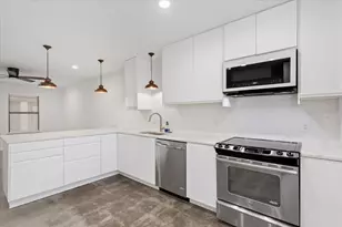 1326 S 12th St, Waco, TX 76706 - Photo 12