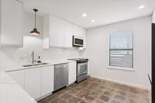 1326 S 12th St, Waco, TX 76706 - Photo 10