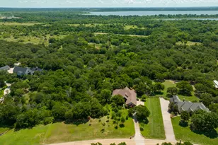 1402 Lakeview Blvd, Denton, TX 76208 - Photo 2