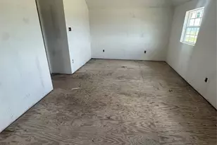 184 County Rd 4027, Lott, TX 76656 - Photo 20