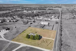 1377 Block Rd, Gunter, TX 75058 - Photo 36