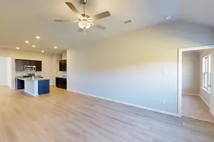 3413 Kingdom Dr, Denton, TX 76208 - Photo 4