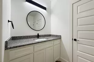 1905 S Lamar, Denison, TX 75021 - Photo 18