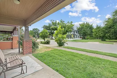 1120 E Terrell Avenue, Fort Worth, TX 76104 - Photo 6